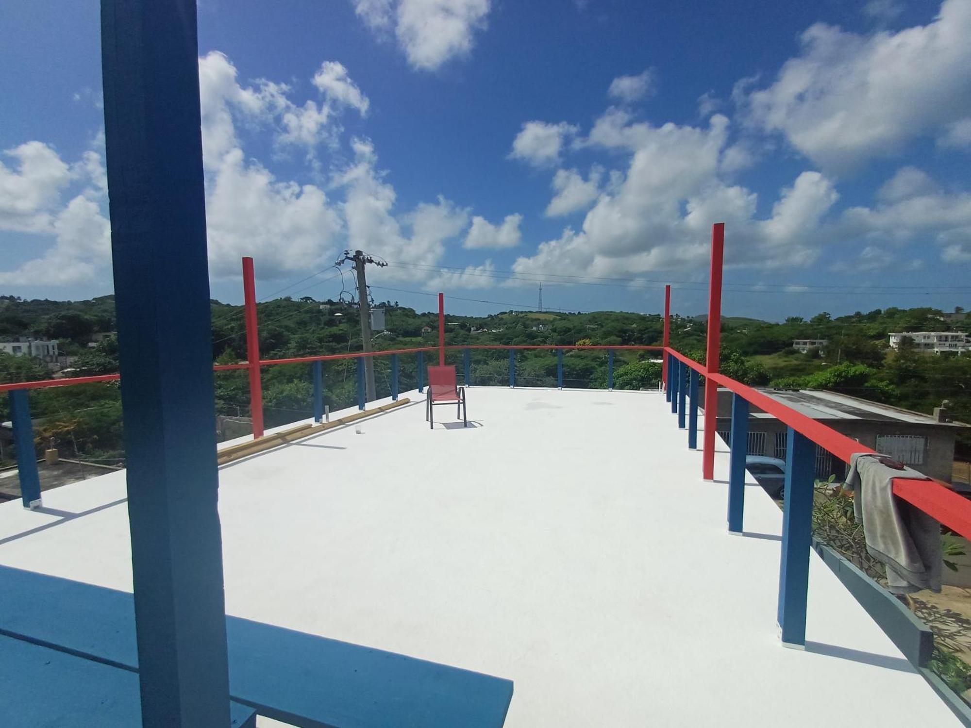 Rooster Run Glamping Camping Has Rooftop And Off The Ground Glamping Experience For 1 To 16 In A Single Tent And Views Of The Rain Forrest And To Culebra Across The Atlantic Ocean W Tents, Linens, Deluxe Air Beds, Warm Shower And More At A Great Pric Vieques Esterno foto