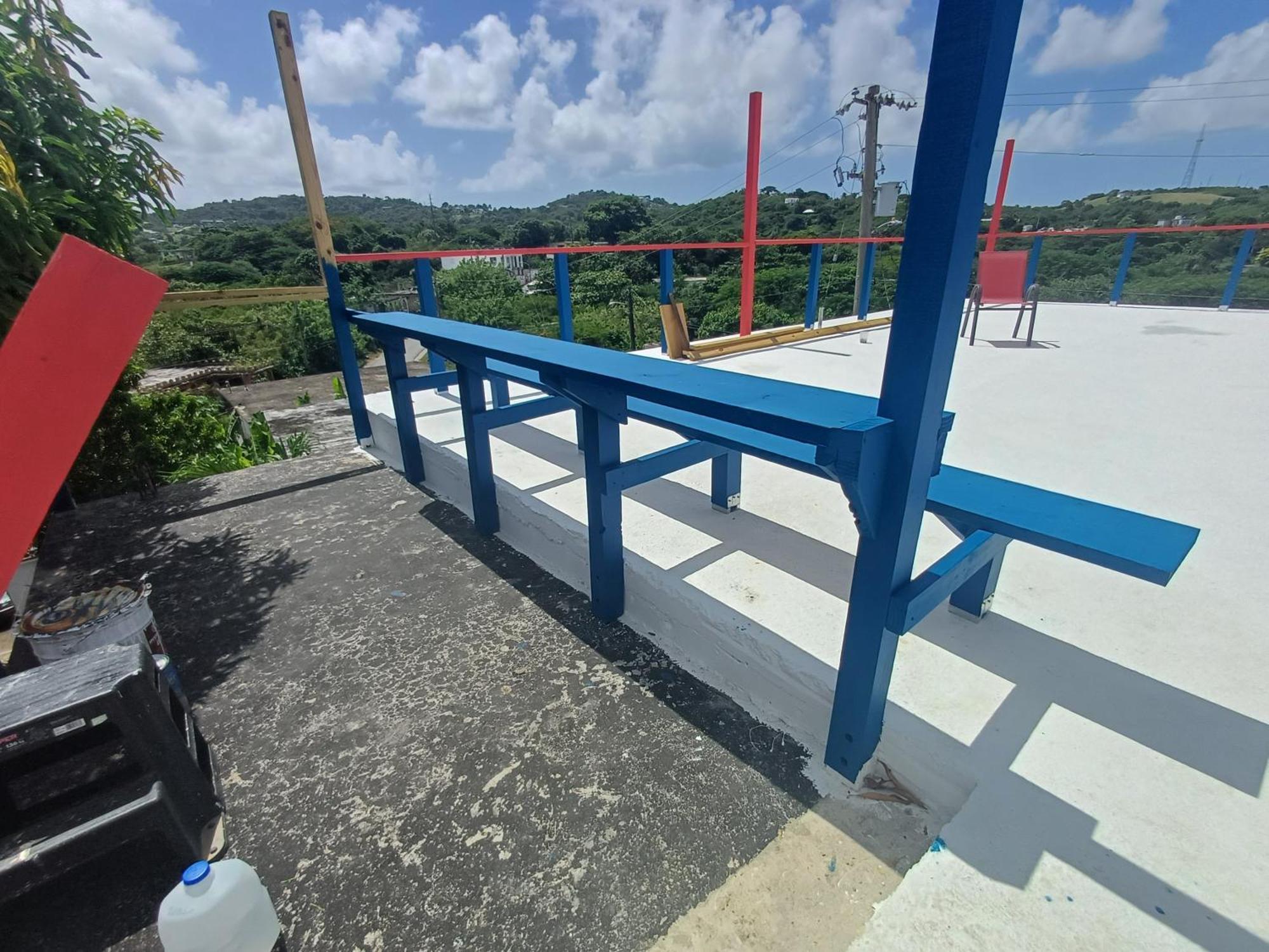 Rooster Run Glamping Camping Has Rooftop And Off The Ground Glamping Experience For 1 To 16 In A Single Tent And Views Of The Rain Forrest And To Culebra Across The Atlantic Ocean W Tents, Linens, Deluxe Air Beds, Warm Shower And More At A Great Pric Vieques Esterno foto