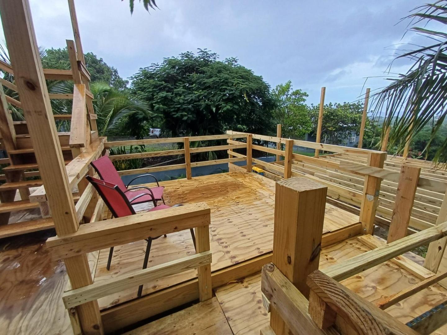 Rooster Run Glamping Camping Has Rooftop And Off The Ground Glamping Experience For 1 To 16 In A Single Tent And Views Of The Rain Forrest And To Culebra Across The Atlantic Ocean W Tents, Linens, Deluxe Air Beds, Warm Shower And More At A Great Pric Vieques Esterno foto