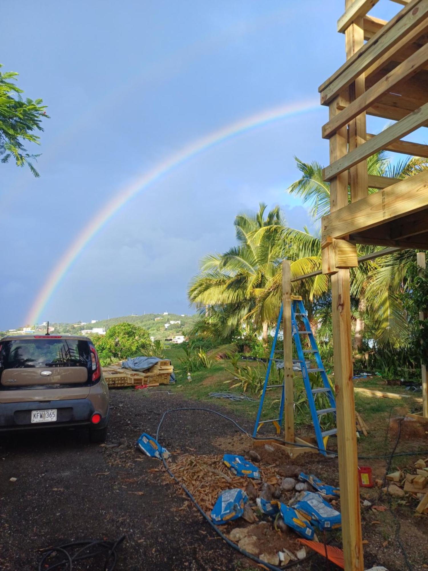 Rooster Run Glamping Camping Has Rooftop And Off The Ground Glamping Experience For 1 To 16 In A Single Tent And Views Of The Rain Forrest And To Culebra Across The Atlantic Ocean W Tents, Linens, Deluxe Air Beds, Warm Shower And More At A Great Pric Vieques Esterno foto